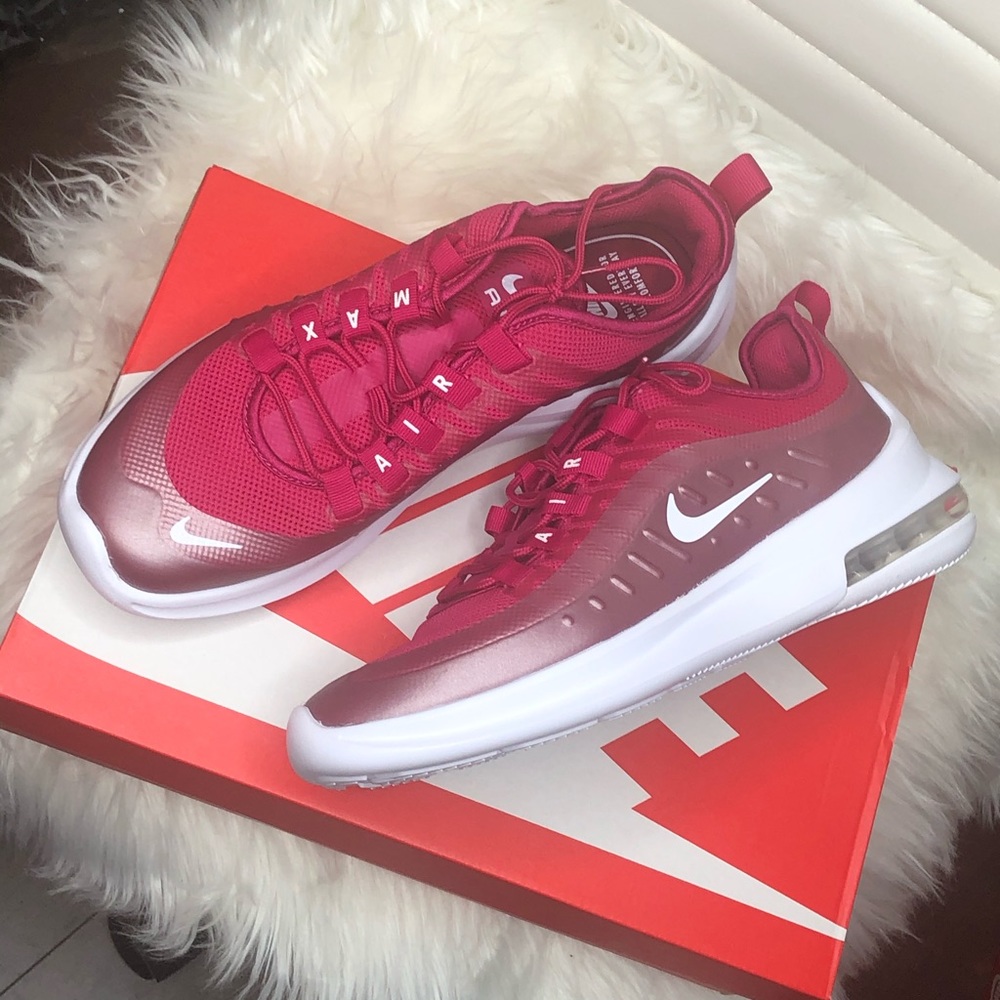 Nike Air Max Axis